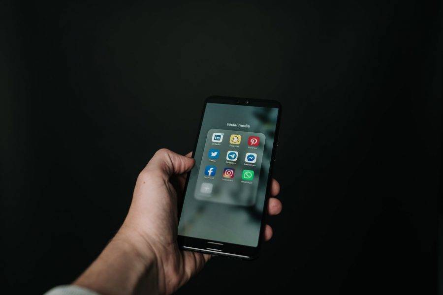 3 Social Media Growth Hacks for Small Business to Boost Online Presence